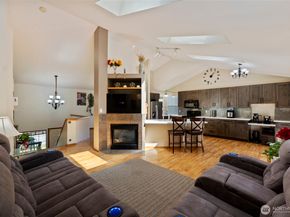 6108 133rd Place SW, Edmonds WA 98026