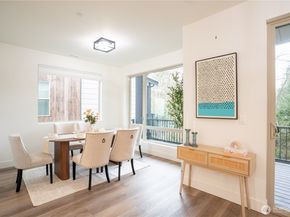 19727 27th Place W 1, Lynnwood WA 98036