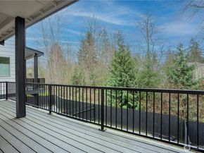 19727 27th Place W 1, Lynnwood WA 98036