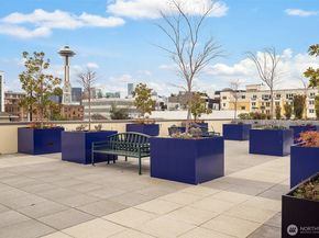 17 W Mercer Street 104, Seattle WA 98119