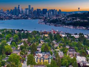 3852 Carr Place N, Seattle WA 98103