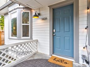1626 39th Avenue E, Seattle WA 98112