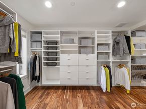 315 W Galer Street 102, Seattle WA 98119