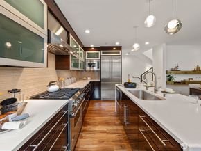 315 W Galer Street 102, Seattle WA 98119