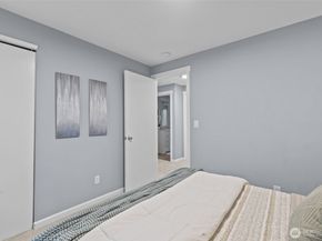 1206 31st Street NE, Auburn WA 98002