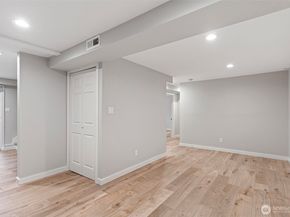 12625 169th Avenue SE, Renton WA 98059