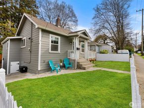 6058 6th Avenue NE, Seattle WA 98115