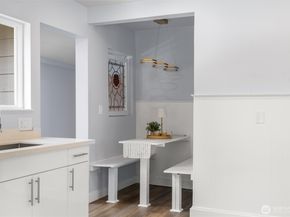 6058 6th Avenue NE, Seattle WA 98115