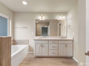 30122 62nd Place S, Auburn WA 98001