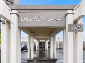 1600 43rd Avenue E 212, Seattle WA 98112
