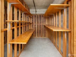 1600 43rd Avenue E 212, Seattle WA 98112