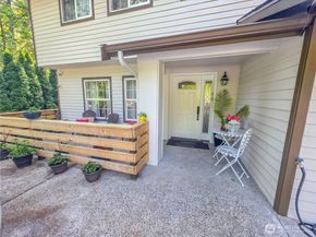 Undisclosed Address #2491243, Lynnwood WA 98087