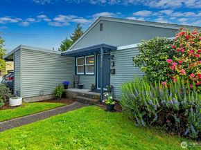 9328 31st Avenue SW, Seattle WA 98126