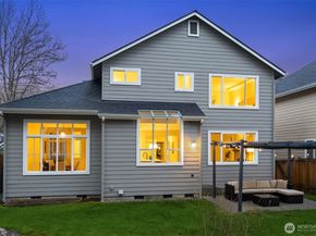 23139 SE 27th Way, Sammamish WA 98075