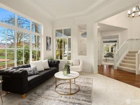 23139 SE 27th Way, Sammamish WA 98075