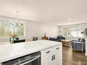 5306 26th Avenue S, Seattle WA 98110