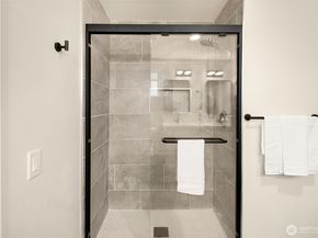 5306 26th Avenue S, Seattle WA 98110