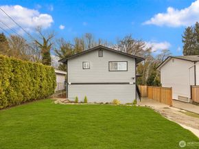 5306 26th Avenue S, Seattle WA 98110