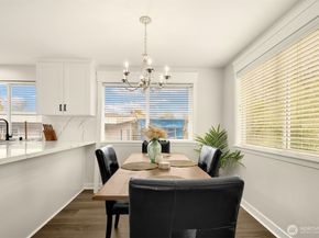 5306 26th Avenue S, Seattle WA 98110