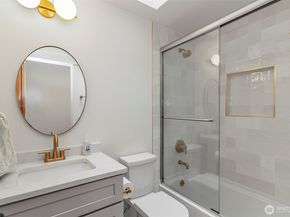 16423 179th Place NE, Woodinville WA 98072