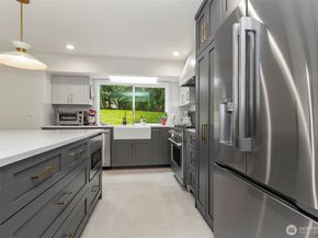 16423 179th Place NE, Woodinville WA 98072