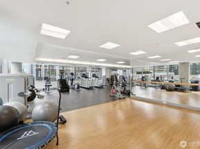 820 Blanchard Street 1507, Seattle WA 98121