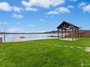 711 123rd Avenue NE, Lake Stevens WA 98258