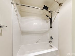 21914 78th Place W, Edmonds WA 98026