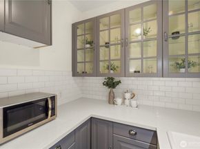1726 15th Avenue 14, Seattle WA 98122