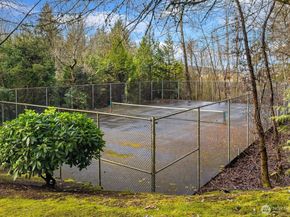 12113 NE 172nd Place J202, Bothell WA 98011