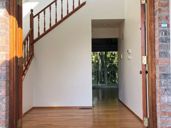 7016 Osprey Circle, Bremerton WA 98312