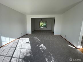 7016 Osprey Circle, Bremerton WA 98312