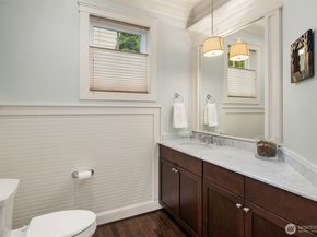 10611 SE 20th Street, Bellevue WA 98004