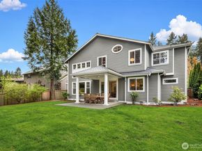 10611 SE 20th Street, Bellevue WA 98004