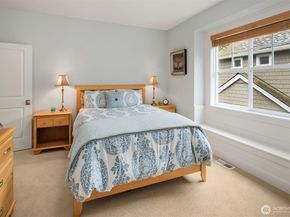 10611 SE 20th Street, Bellevue WA 98004