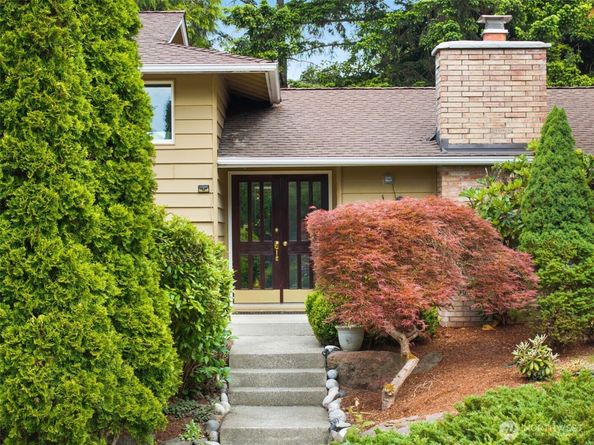 13730 SE 20th Street, Bellevue WA 98005