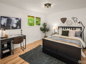 13730 SE 20th Street, Bellevue WA 98005