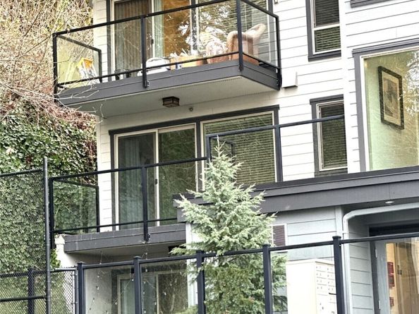 3212 SE 81st Place C203, Mercer Island WA 98040