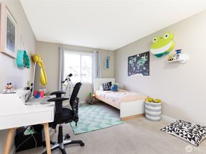 6304 110th Avenue NE, Kirkland WA 98033
