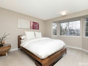 6304 110th Avenue NE, Kirkland WA 98033