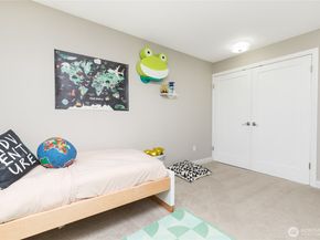 6304 110th Avenue NE, Kirkland WA 98033