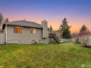 6304 110th Avenue NE, Kirkland WA 98033