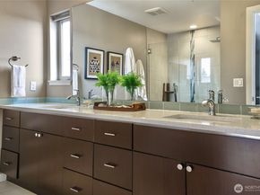 6225 NE 181st Street 101, Kenmore WA 98028