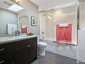 6225 NE 181st Street 101, Kenmore WA 98028