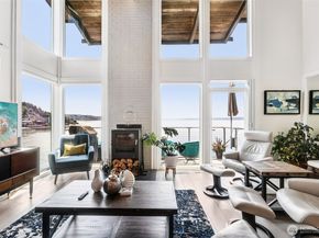 3717 Beach Drive SW 316, Seattle WA 98106