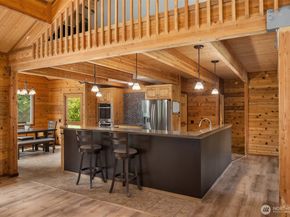 7717 252nd Avenue NE, Redmond WA 98053