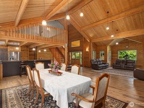 7717 252nd Avenue NE, Redmond WA 98053
