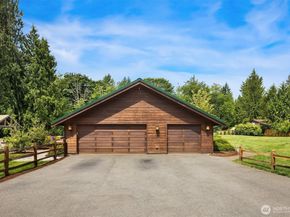 7717 252nd Avenue NE, Redmond WA 98053