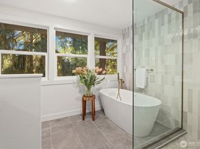 10406 115th Place NE, Kirkland WA 98033