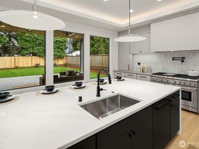 12834 NE 113th Street, Kirkland WA 98033